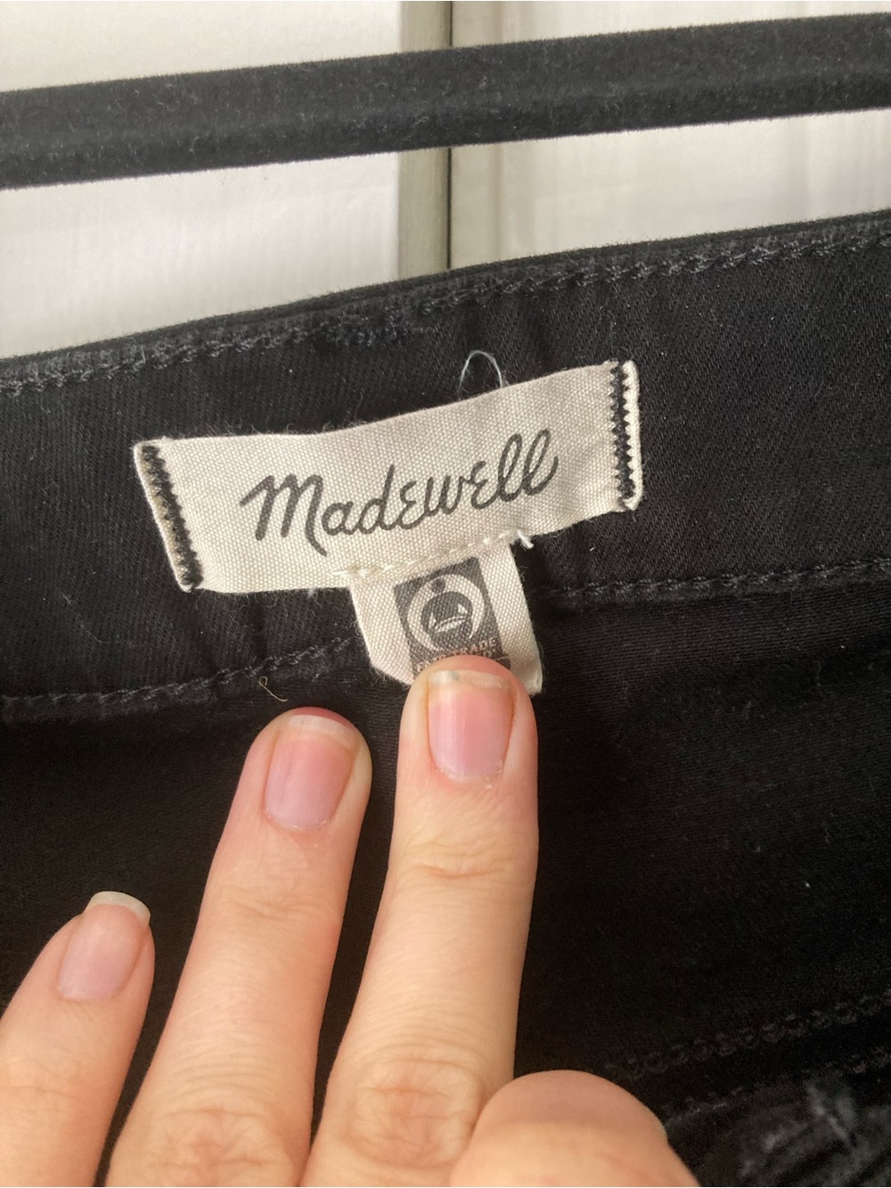 Madewell Women's Curvy High-Rise Skinny Denim - Picture 2 of 4